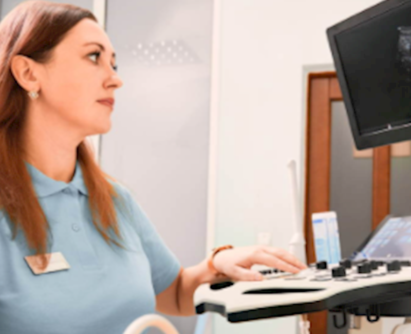 This study examines pain levels and injuries in sonographers